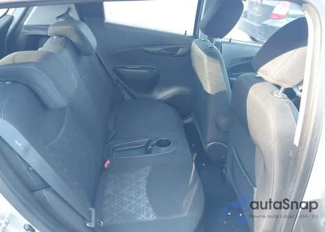 2021 Chevrolet Spark Fwd 1Lt Automatic from USA, damaged, VIN KL8CD6SA7MC748252